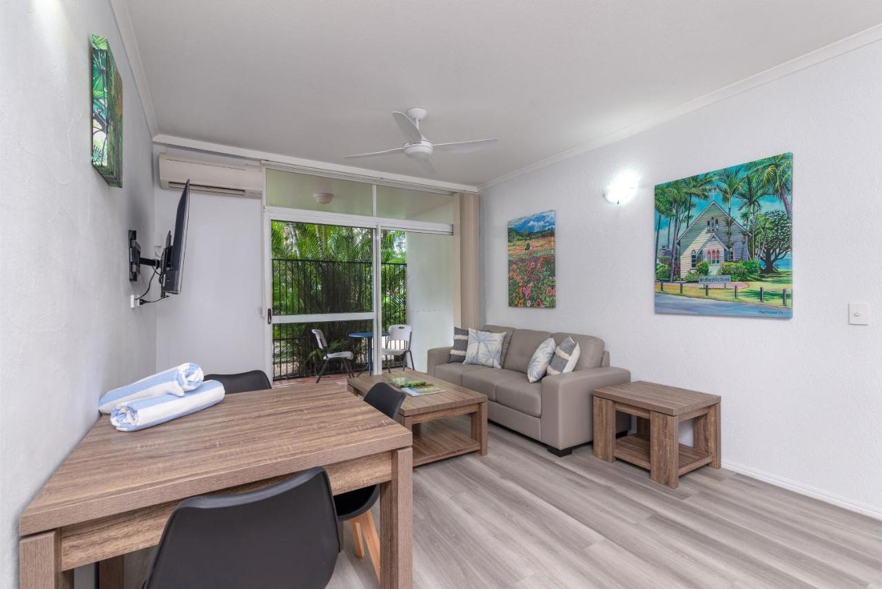 Seascape Holidays - Coral Apartments Πορτ Ντάγκλας Εξωτερικό φωτογραφία